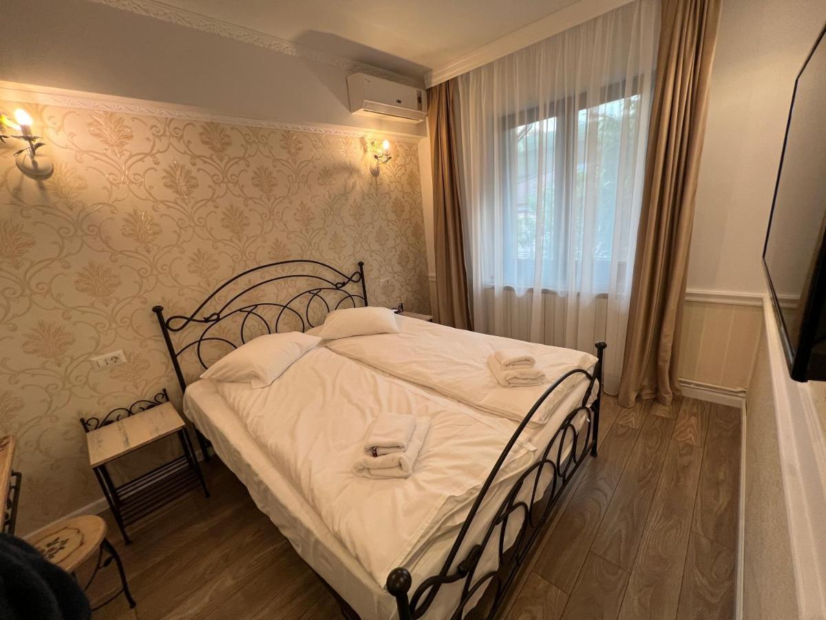 Hotel Boutique Cathedral Plaza Residences Room For Rent Downtown Bucareste Exterior foto