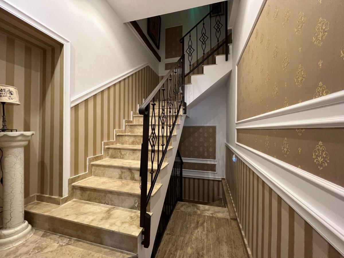 Hotel Boutique Cathedral Plaza Residences Room For Rent Downtown Bucareste Exterior foto