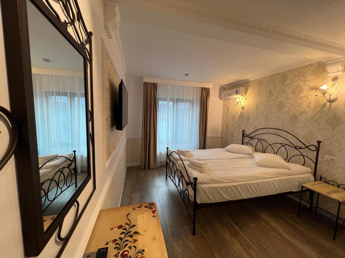 Hotel Boutique Cathedral Plaza Residences Room For Rent Downtown Bucareste Exterior foto