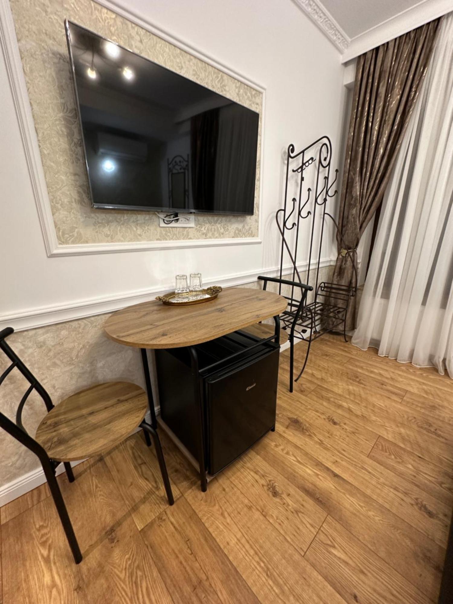 Hotel Boutique Cathedral Plaza Residences Room For Rent Downtown Bucareste Exterior foto